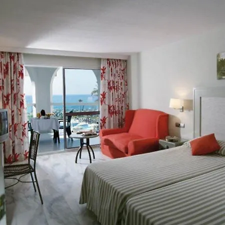 Ona Marinas De Aparthotel 4*
