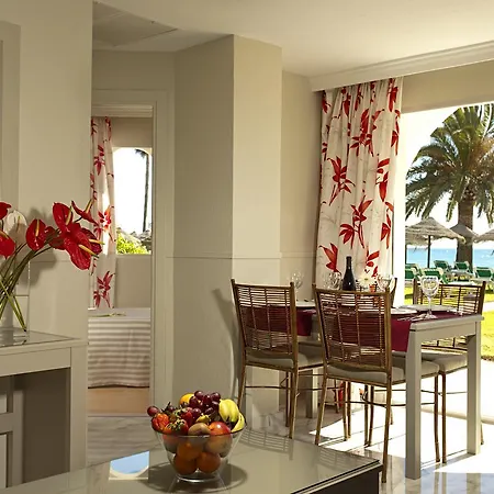 Ona Marinas De Aparthotel 4*